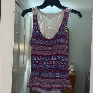 Rue 21 pattern top